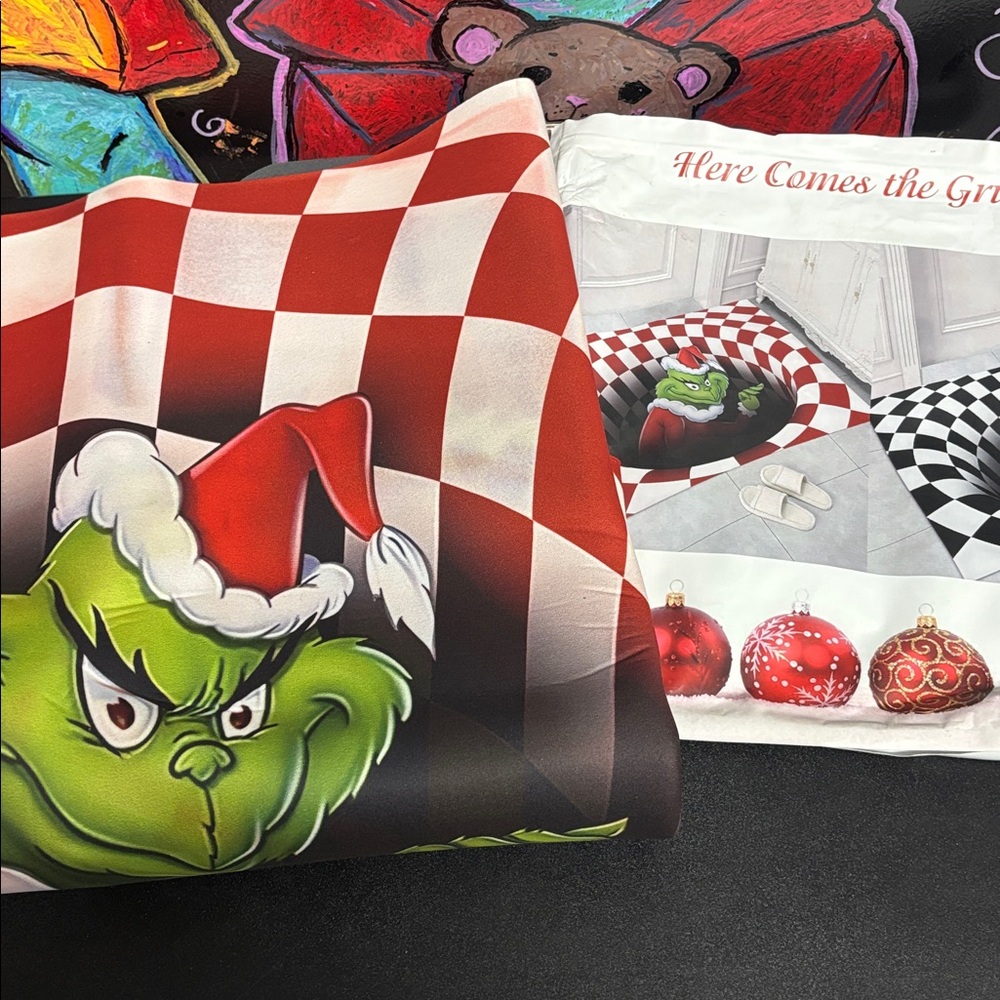 Christmas Grinch Bath/Kitchen Mat Rug - Picture 2 of 2